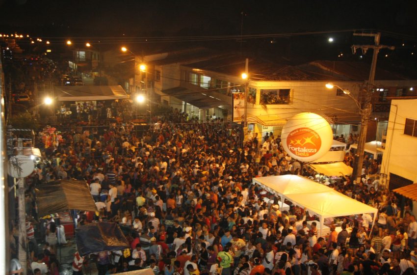 Entrevista exclusiva com os organizadores do extinto Pery Boneco, pré-carnaval do bairro Vila Peri